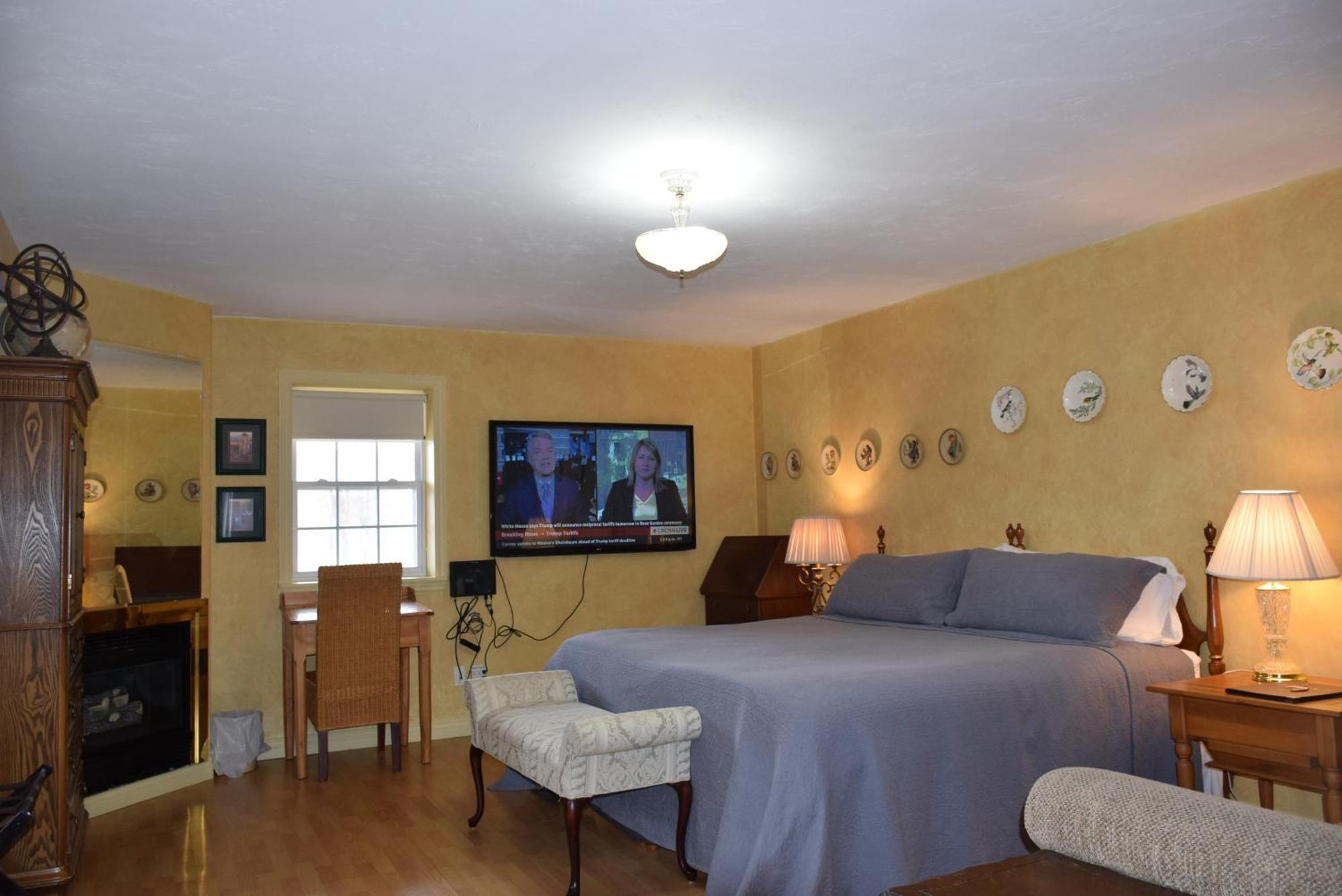 Auberge Wild Rose Inn Moncton Exterior photo