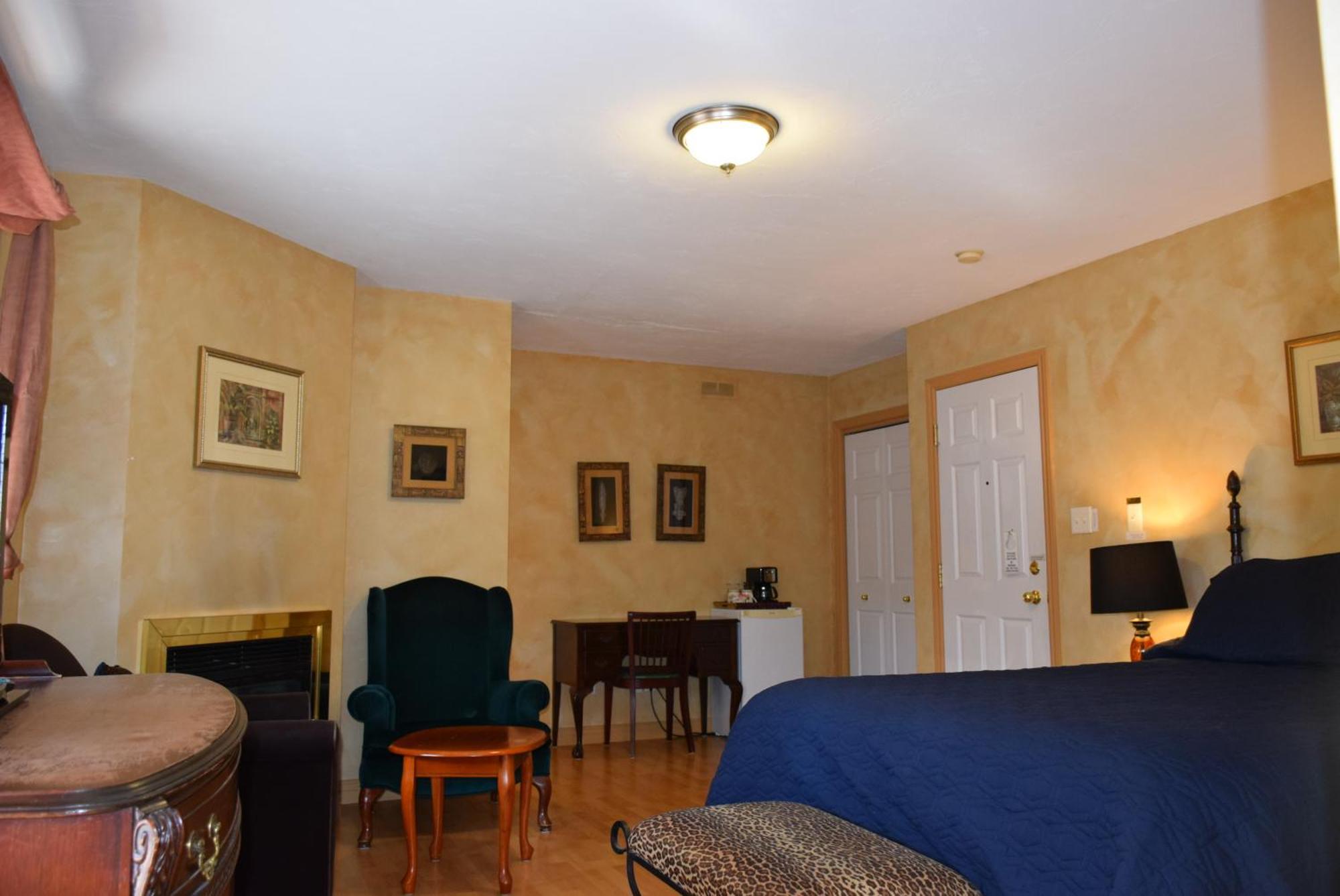 Auberge Wild Rose Inn Moncton Exterior photo